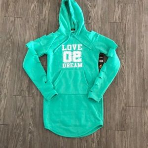 NWT SUPERCUTE Sweatshirt dress!!